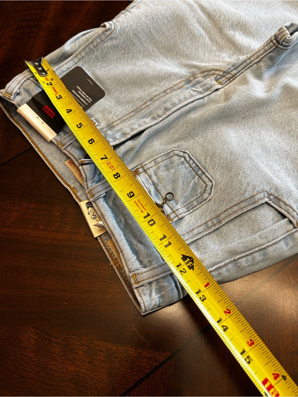 BNWT Levi's Light Blue Ribcage Bell Jeans - Picture 6 of 7